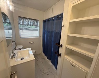 465 Briarcliff Avenue - Photo Thumbnail 8