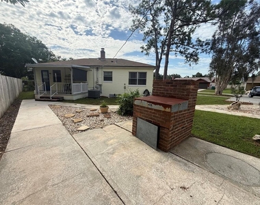 465 Briarcliff Avenue - Photo Thumbnail 13
