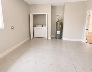 20 Eton Lane - Photo Thumbnail 27