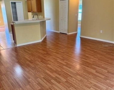 15 Prattwood Lane - Photo Thumbnail 4