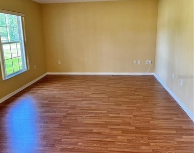 15 Prattwood Lane - Photo Thumbnail 1