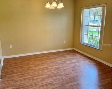 15 Prattwood Lane - Photo Thumbnail 2