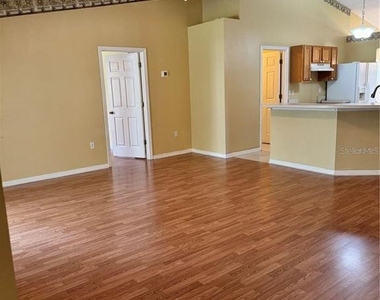 15 Prattwood Lane - Photo Thumbnail 5