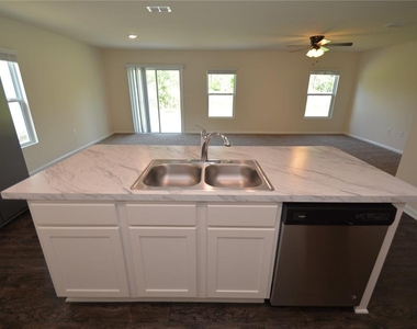 664 Grand Reserve Drive - Photo Thumbnail 10
