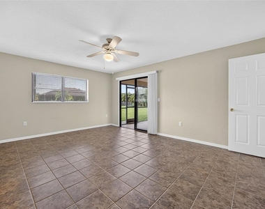 23245 Lehigh Avenue - Photo Thumbnail 12