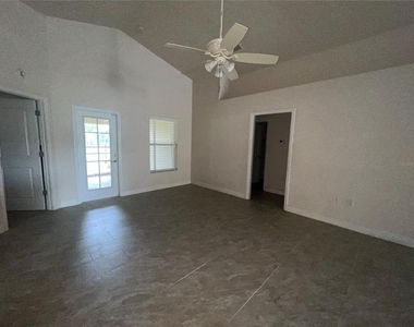 27008 Clear Creek Way - Photo Thumbnail 9