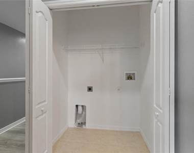 1147 Jonah Drive - Photo Thumbnail 20