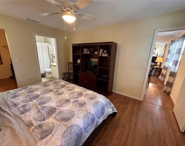 3869 59th Avenue W - Photo Thumbnail 12