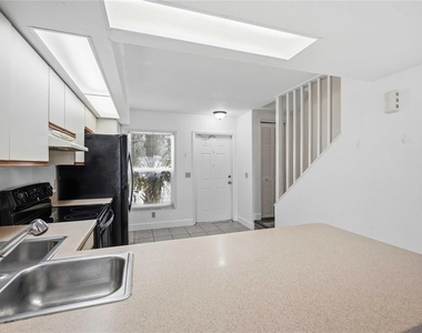 26310 Rampart Boulevard - Photo Thumbnail 4