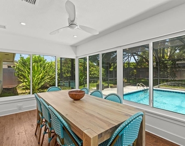 2587 Ringling Boulevard - Photo Thumbnail 27