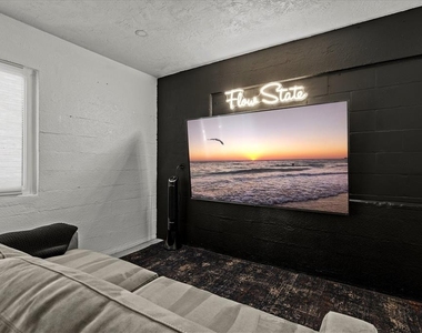 2587 Ringling Boulevard - Photo Thumbnail 44