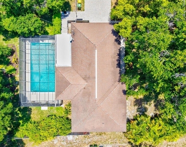 2587 Ringling Boulevard - Photo Thumbnail 72