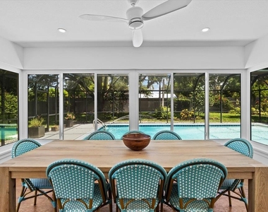 2587 Ringling Boulevard - Photo Thumbnail 24