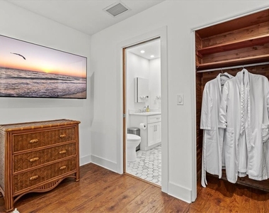 2587 Ringling Boulevard - Photo Thumbnail 31