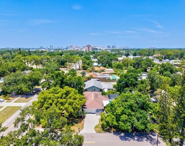 2587 Ringling Boulevard - Photo Thumbnail 71