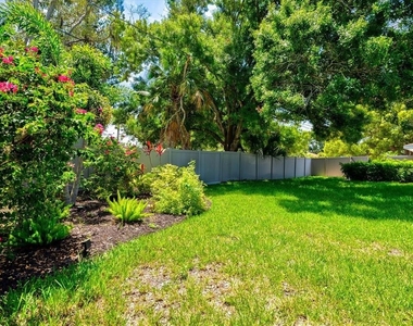 2587 Ringling Boulevard - Photo Thumbnail 64