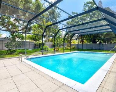 2587 Ringling Boulevard - Photo Thumbnail 58
