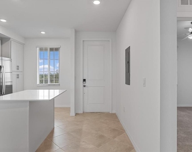 12180 Wellen Golf Street - Photo Thumbnail 3