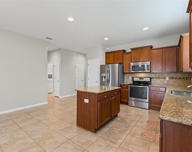5524 107th Terrace E - Photo Thumbnail 11