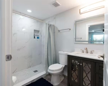 2732 49th Avenue W - Photo Thumbnail 9