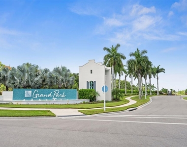 10366 Lake George Avenue - Photo Thumbnail 29