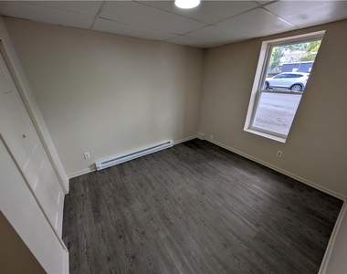 539 Atlantic Street - Photo Thumbnail 4