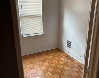 2206 Forest Street - Photo Thumbnail 11