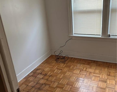 2206 Forest Street - Photo Thumbnail 10