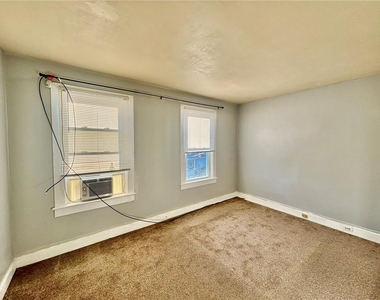 815 23rd Street - Photo Thumbnail 10