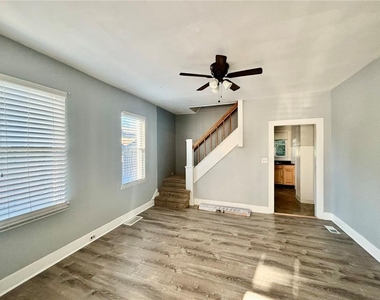 815 23rd Street - Photo Thumbnail 3