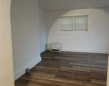 624 Beech Street - Photo Thumbnail 12