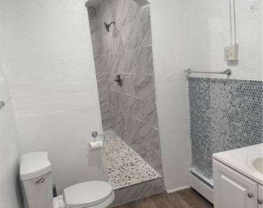 624 Beech Street - Photo Thumbnail 14