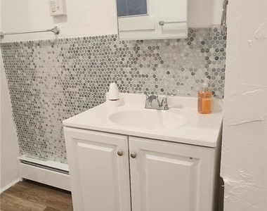 624 Beech Street - Photo Thumbnail 10