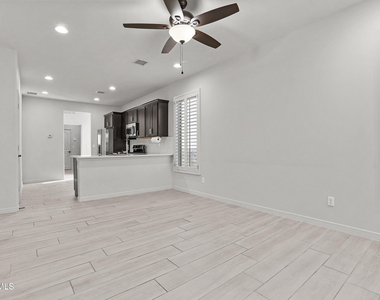 5856 Kobe Bryant Street - Photo Thumbnail 8