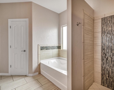 14713 Rockbridge Avenue - Photo Thumbnail 25
