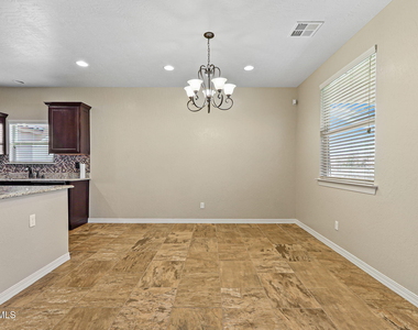 405 Saltford Place - Photo Thumbnail 6