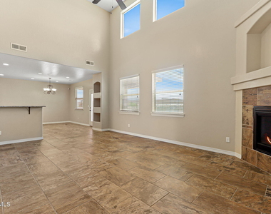 405 Saltford Place - Photo Thumbnail 4
