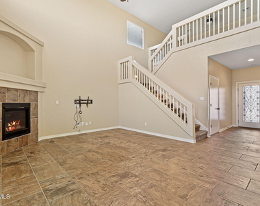405 Saltford Place - Photo Thumbnail 5