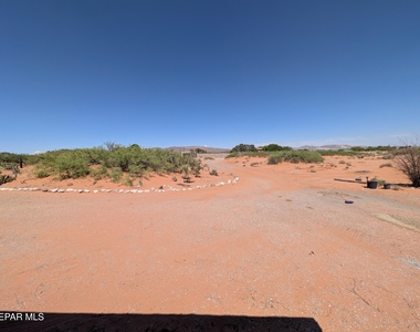 13918 Wild Flower Drive - Photo Thumbnail 11
