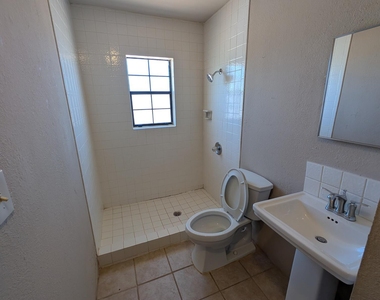 13918 Wild Flower Drive - Photo Thumbnail 10