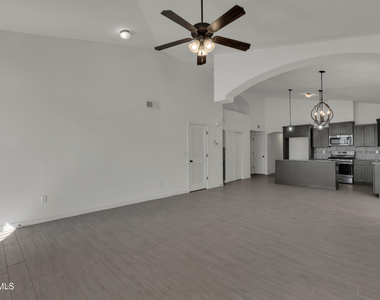 2420 Tierra Delmonte Drive - Photo Thumbnail 4