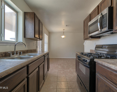 14202 Ranier Point Drive - Photo Thumbnail 10