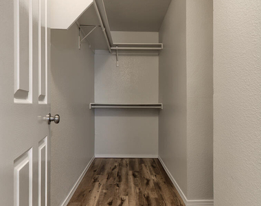 14202 Ranier Point Drive - Photo Thumbnail 28