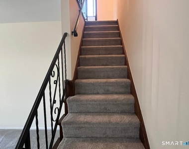 74 Coolidge Avenue - Photo Thumbnail 17