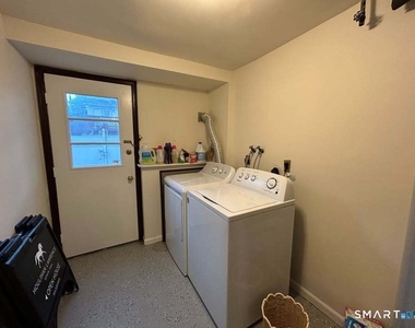 74 Coolidge Avenue - Photo Thumbnail 10