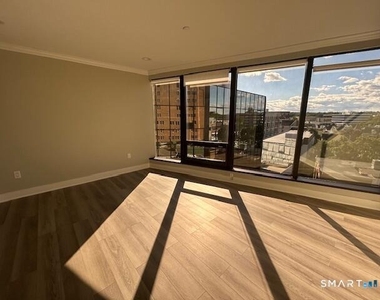 103 Prospect Street - Photo Thumbnail 12