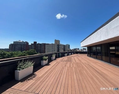 103 Prospect Street - Photo Thumbnail 6