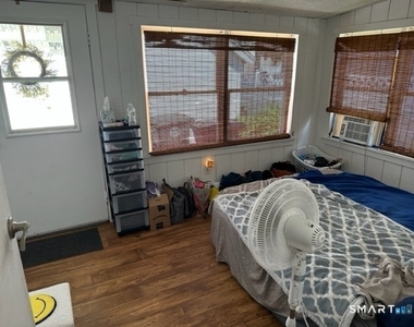 855 Broadway - Photo Thumbnail 14