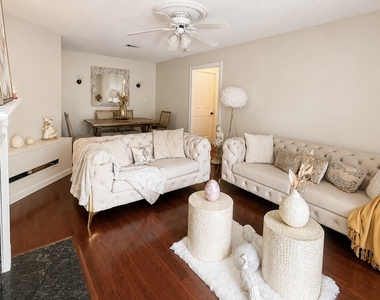 75 Redwood Drive - Photo Thumbnail 4