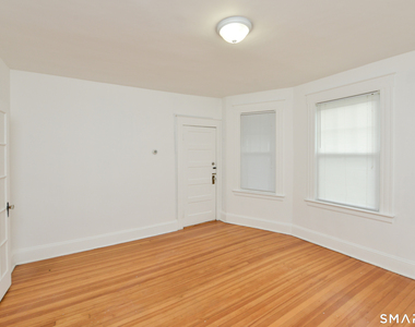 390 Clinton Street - Photo Thumbnail 20